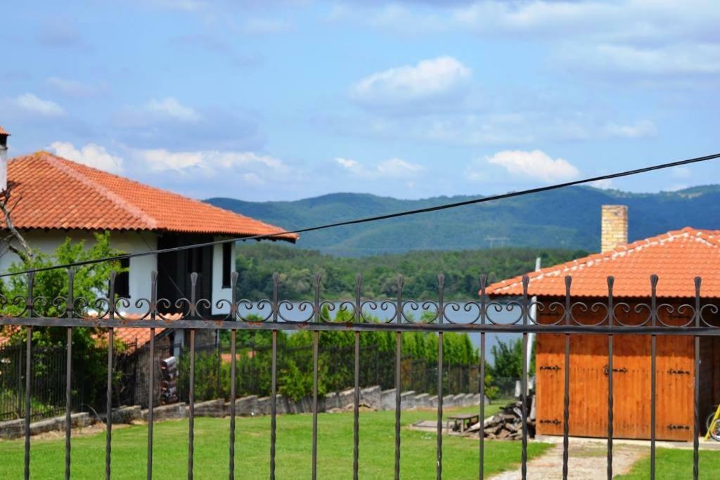 Sichanova Guest House Brŭchkovtsi 外观 照片