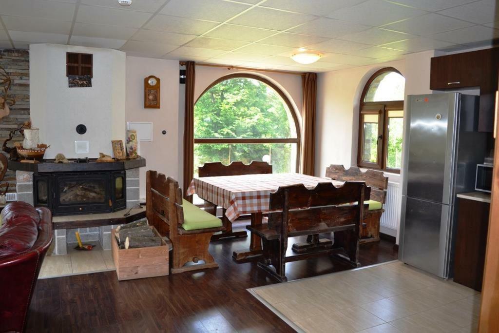 Sichanova Guest House Brŭchkovtsi 外观 照片