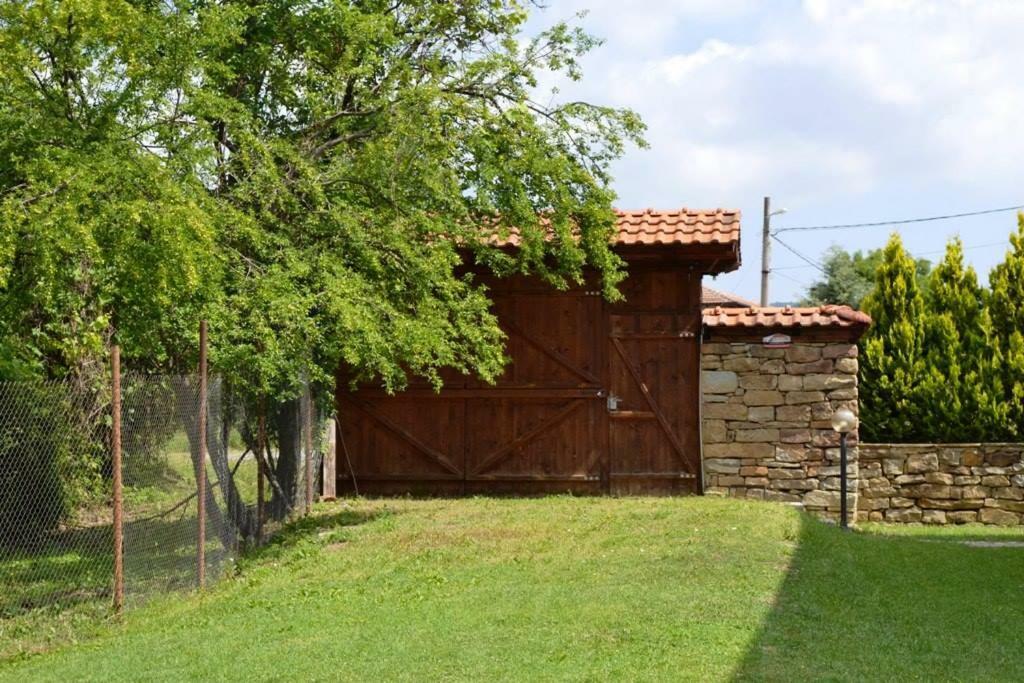 Sichanova Guest House Brŭchkovtsi 外观 照片