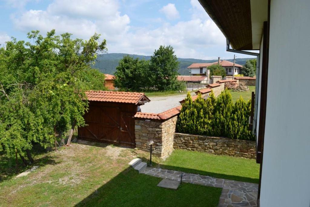 Sichanova Guest House Brŭchkovtsi 外观 照片